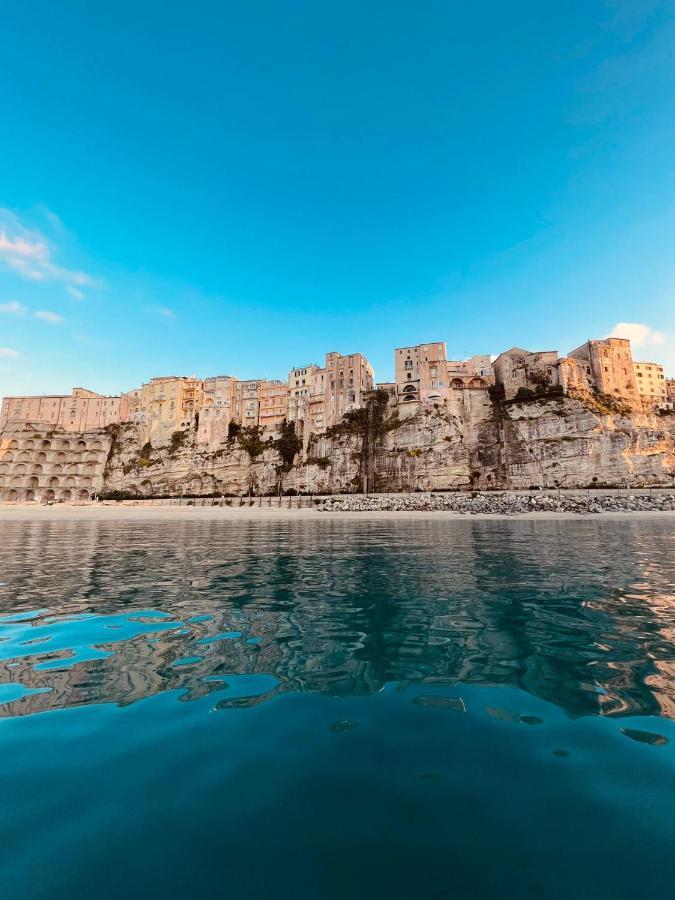 Bed and Breakfast Palazzo Naso Tropea Exterior foto